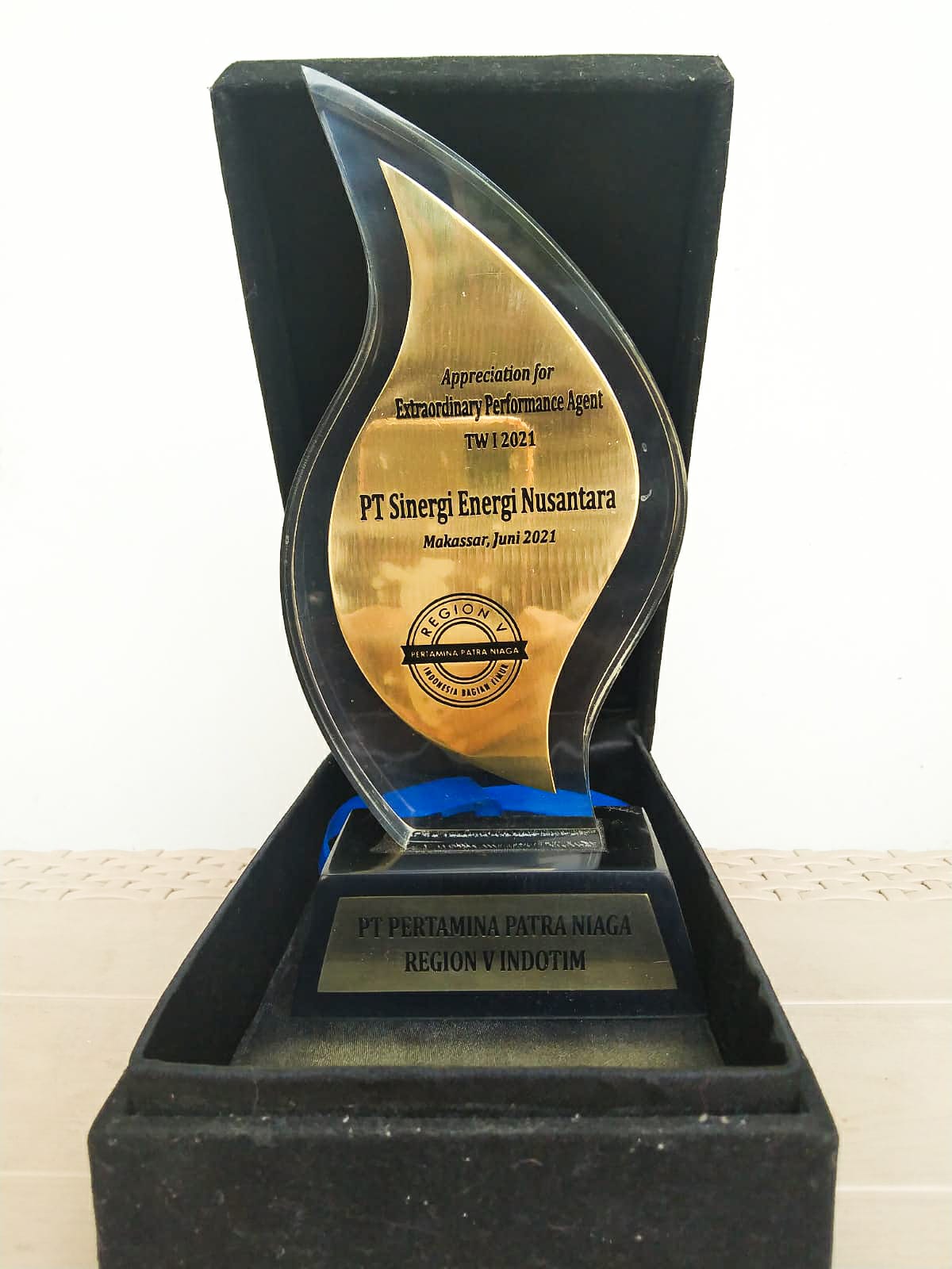 Dokumentasi penghargaan Extraordinary Performance Agent 2021 triwulan I